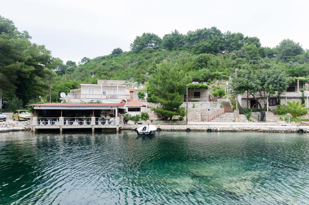 Apartments Porto Della Vita Okuklje Exteriér fotografie